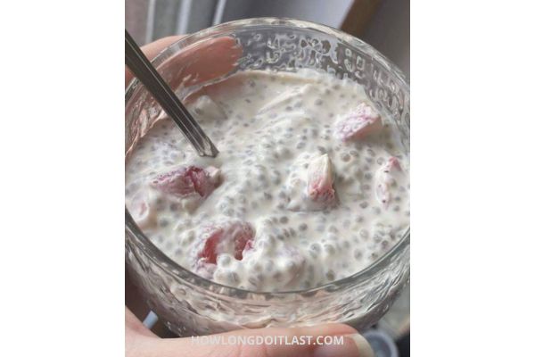 How long does Coconut Chia Pudding last