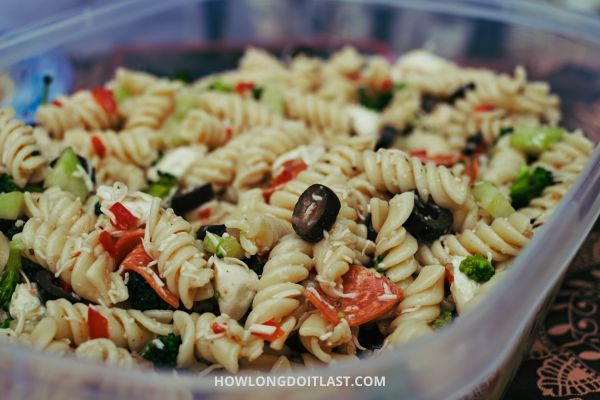 Storage Tip Pasta Salad in Air-Tight Container